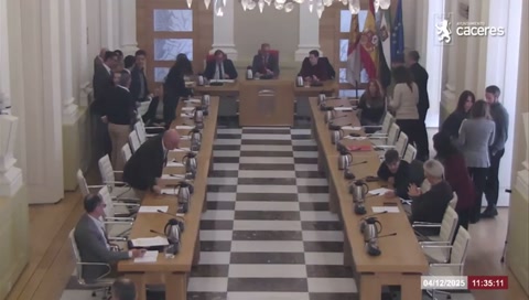 Pleno Extraordinario y Urgente - 04.12.2025